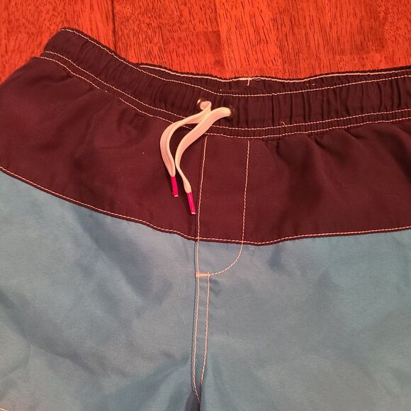 LANDS' END Boys Size M 10-12 Swim Trunks Suit Mesh Lining Red Blue Navy Swimming - Picture 5 of 5